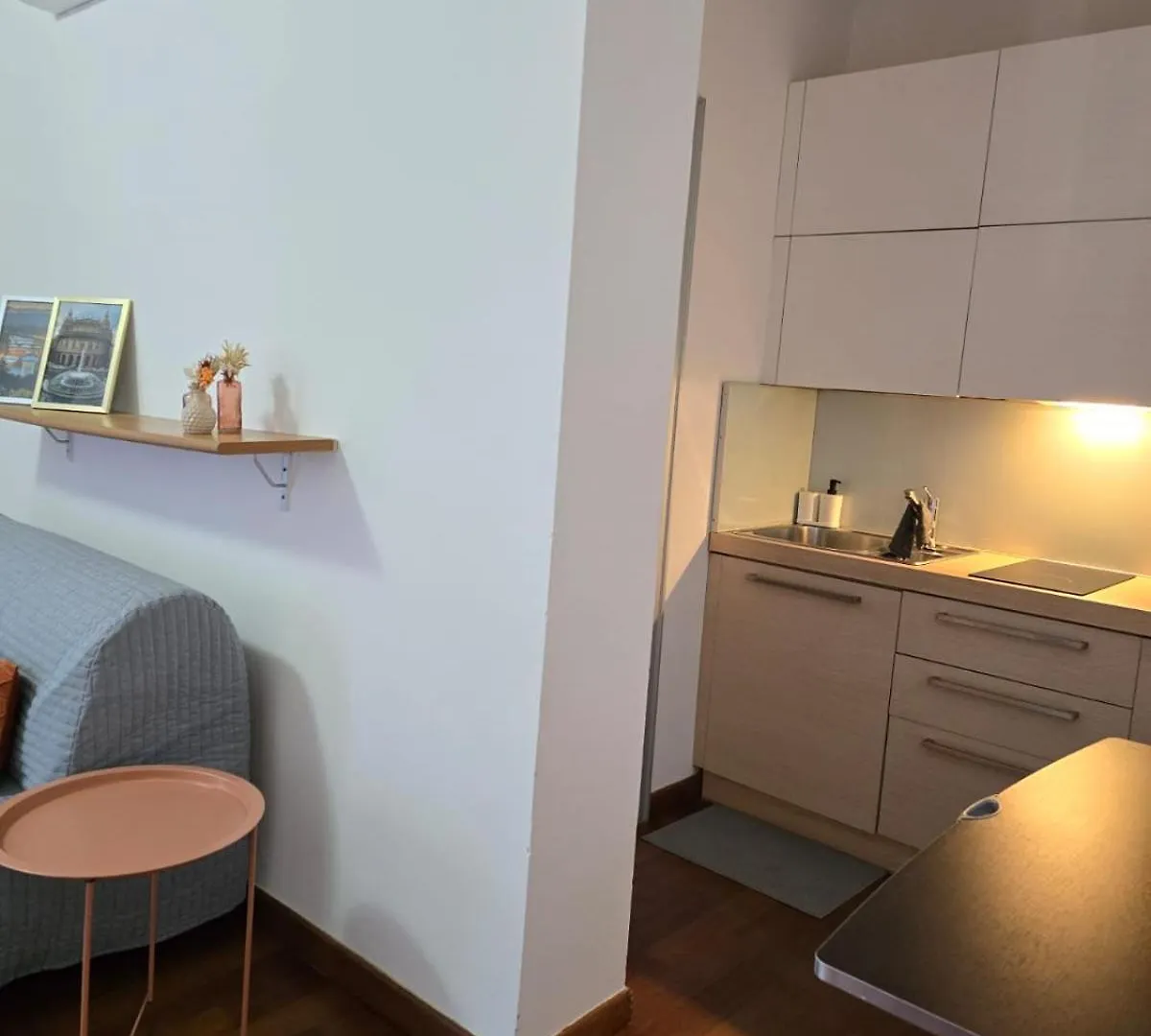 Residence Maison Raha Marina di Massa 0*,  Italy