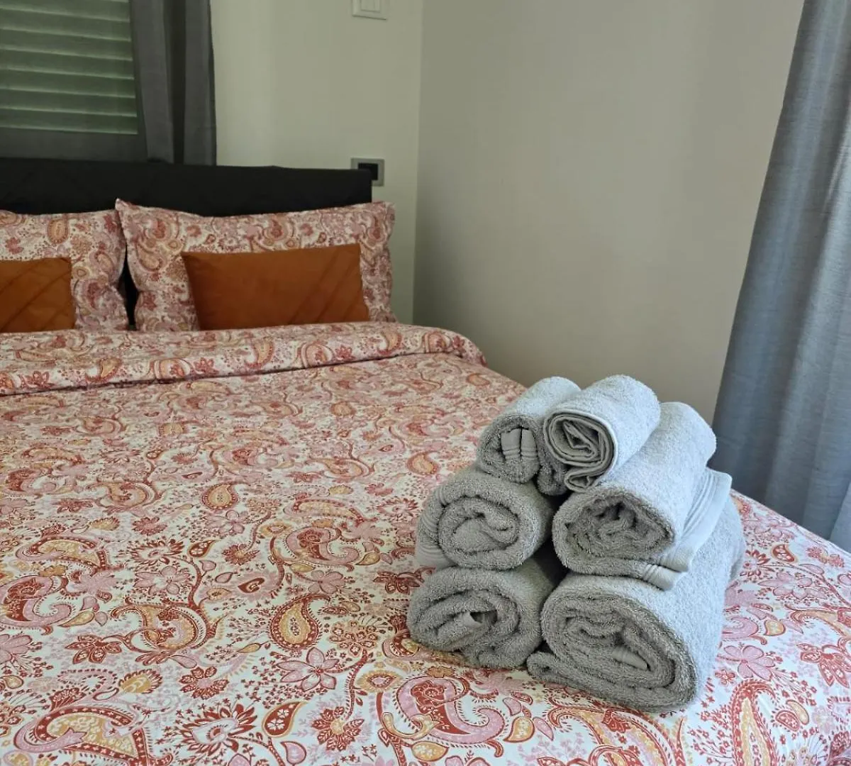 Διαμέρισμα Residence Maison Raha Marina di Massa