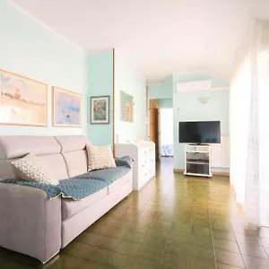 La Casina Al Mare Marina di Massa
